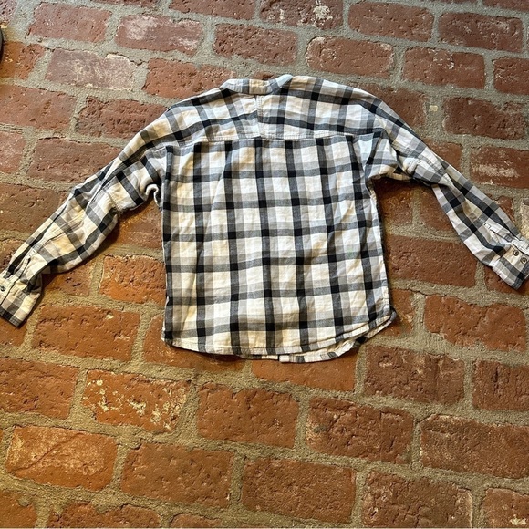 Patagonia Double Weave Woven size 4 button down Feather Grey shirt - Picture 11 of 15